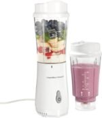 Hamilton Beach Portable Blender for Shakes and Smoothies, 14 Oz BPA Free Travel Cup & Lid, Durable Stainless Steel Blades, Personal Smoothie Blender, 2 Jars - White (51102V) - Image 2