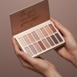 Lamora Eyeshadow Palette Makeup - Eye Makeup Palette with 16 Highly Pigmented Matte & Shimmer Shades - Vegan & Blendable - Image 7