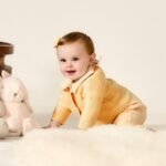 Amazon Essentials x Sofia Grainge Unisex Toddlers and Babies' Peter Pan Collar Sweater Jacket - Image 3