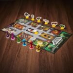 Hasbro Gaming Clue Junior Board Game for Kids Ages 5 and Up, Case of The Broken Toy, Classic Mystery Game for 2-6 Players - Image 7