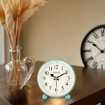 4.5" Vintage Retro Analog Alarm Clock, Super Silent Non Ticking Small Clock with Manual Light, Snooze, Battery Operated, for Living Room, Bedroom, Bedside, Desk(Green) - Image 5