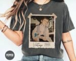 Personalized Birthday Shirt with Year, Custom Senior 2026 T-Shirt with Picture Upload, Retro Gift for 30 Year Old - Image 3