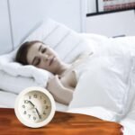 HIQU and HIST Alarm Clock with Backlight, 4 Inches White Desk Clock (White) - Image 7