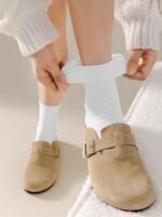 DOKUTOKU Womens Crew Socks Size 7-9 Cotton Cute Long Fall Workout Casual Socks 6 Pack - Image 4